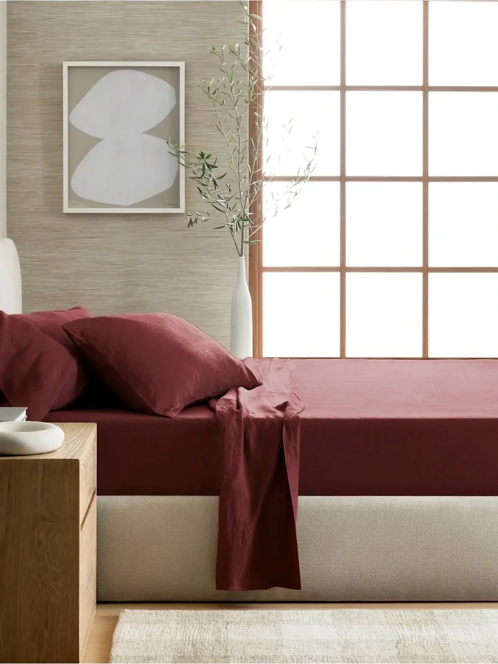 NWOT Quince Europe Linen Queen Fitted Sheet Set - Burgundy - Retail 124
